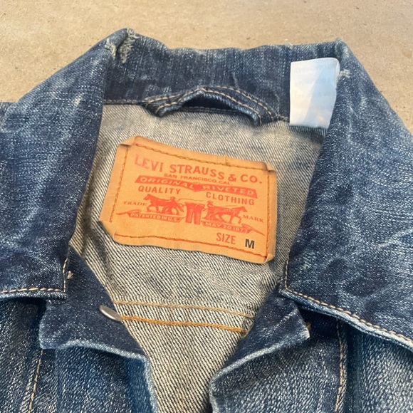 Levi’s jacket - Picture 2 of 4